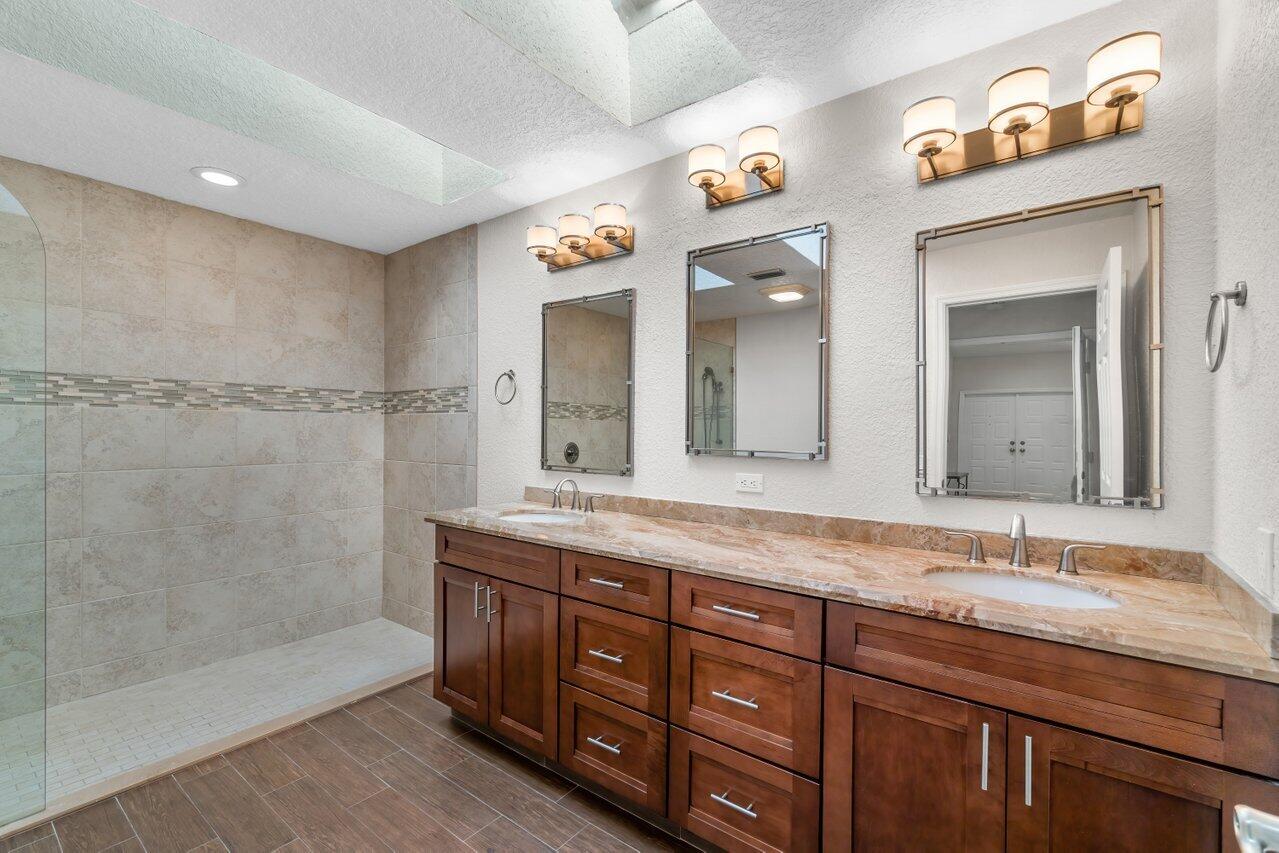 11123 Highland Circle Boca Raton, FL 33428 - Photo 16 of 50 018-11123HighlandCircle-BocaRaton-FL-334