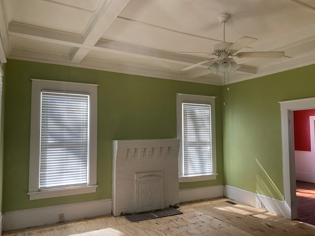 413 Lynch Street Edgefield, SC 29824 - Photo 8 of 14 Gallery Image 8