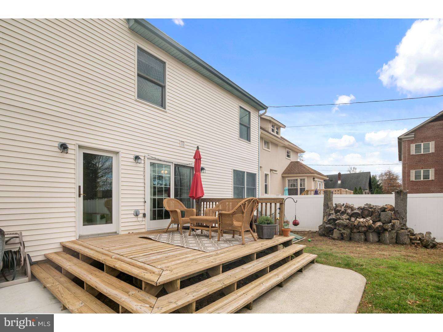 17 East Vassar Road Audubon, NJ 08106 - Photo 24 of 25 Deck