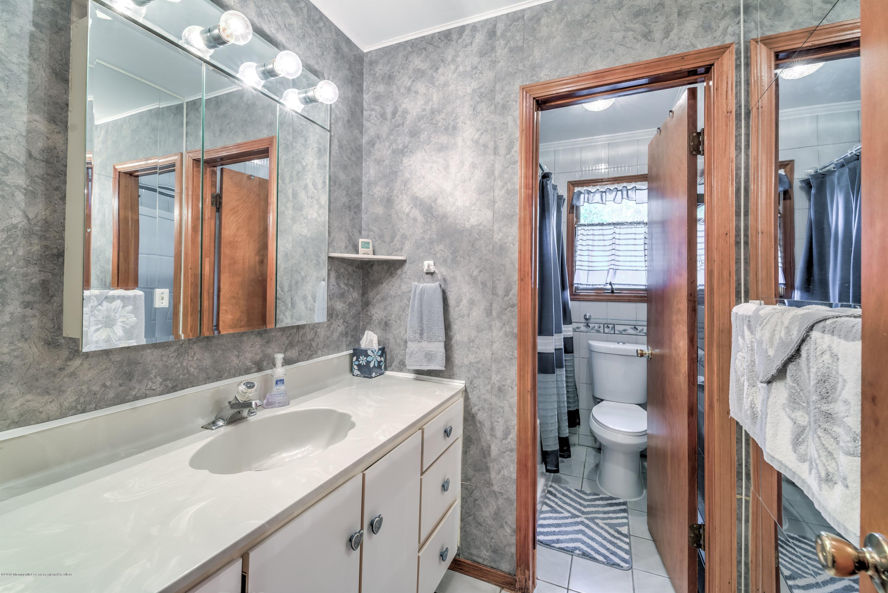 74 Daum Road Manalapan, NJ 07726 - Photo 11 of 16 019_BATHROOM