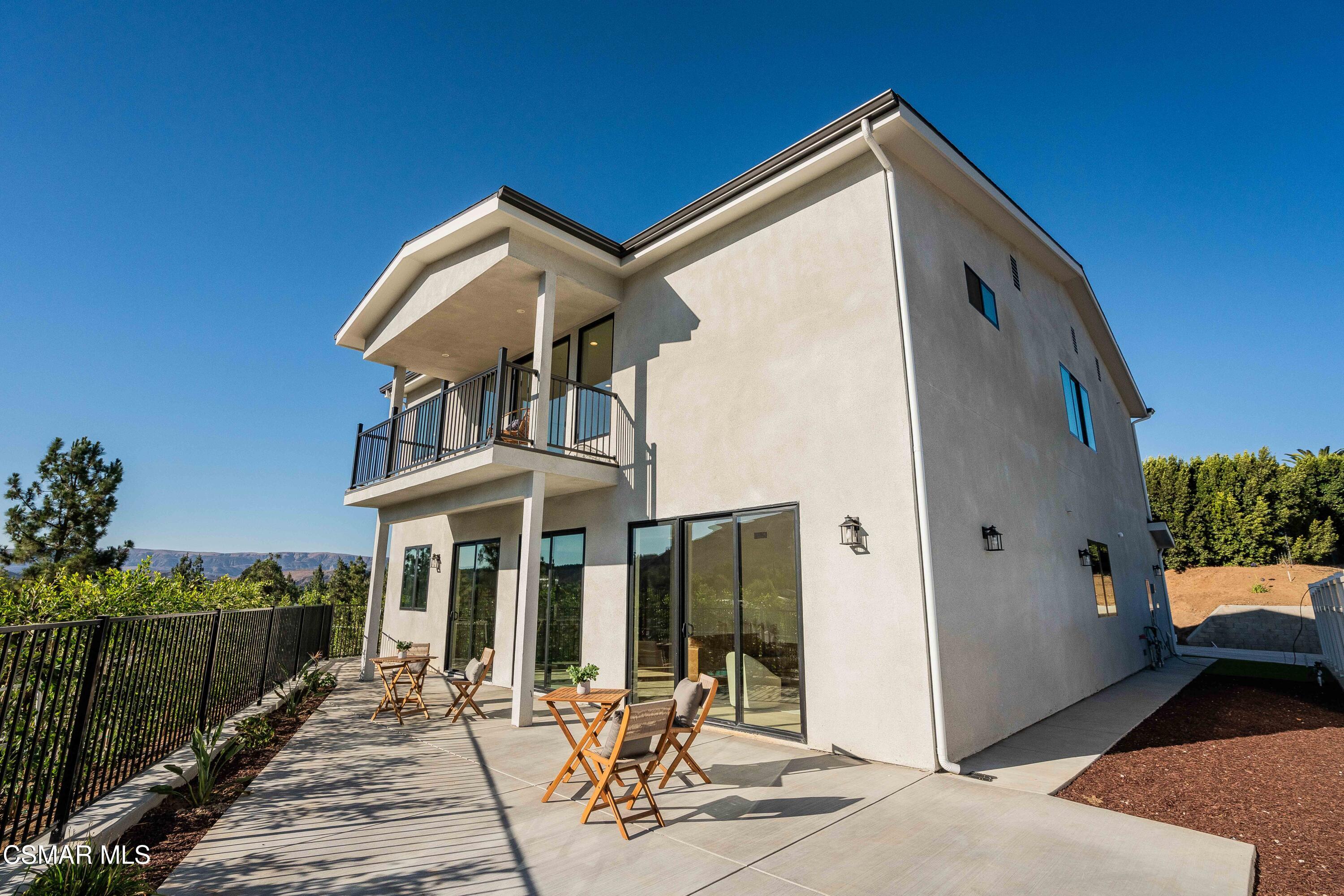 252 Capri Drive Simi Valley, CA 93065 - Photo 4 of 15 a front view of a house with patio