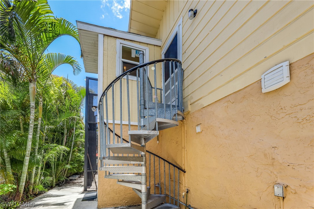 2885 Triggerfish Street Cape Coral, FL 33993 - Photo 21 of 35 a view of entryway
