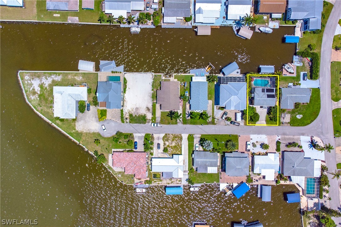 2885 Triggerfish Street Cape Coral, FL 33993 - Photo 34 of 35 a view of store