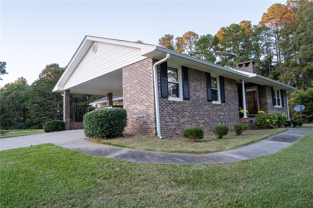 506 Old Wagon Road Walhalla, SC 29691 - Photo 2 of 36