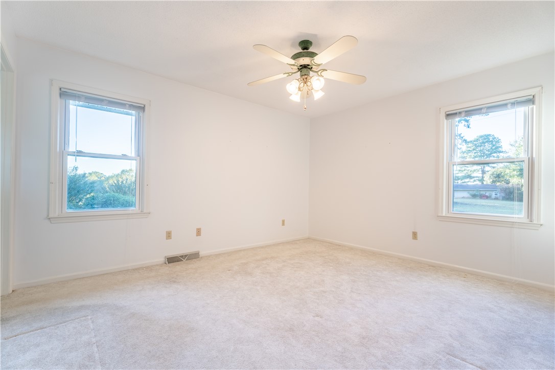 506 Old Wagon Road Walhalla, SC 29691 - Photo 23 of 36