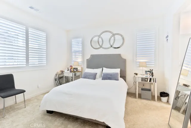 $554,900 | 16040 Jamie Lane, Unit 9, Fontana, CA 92336