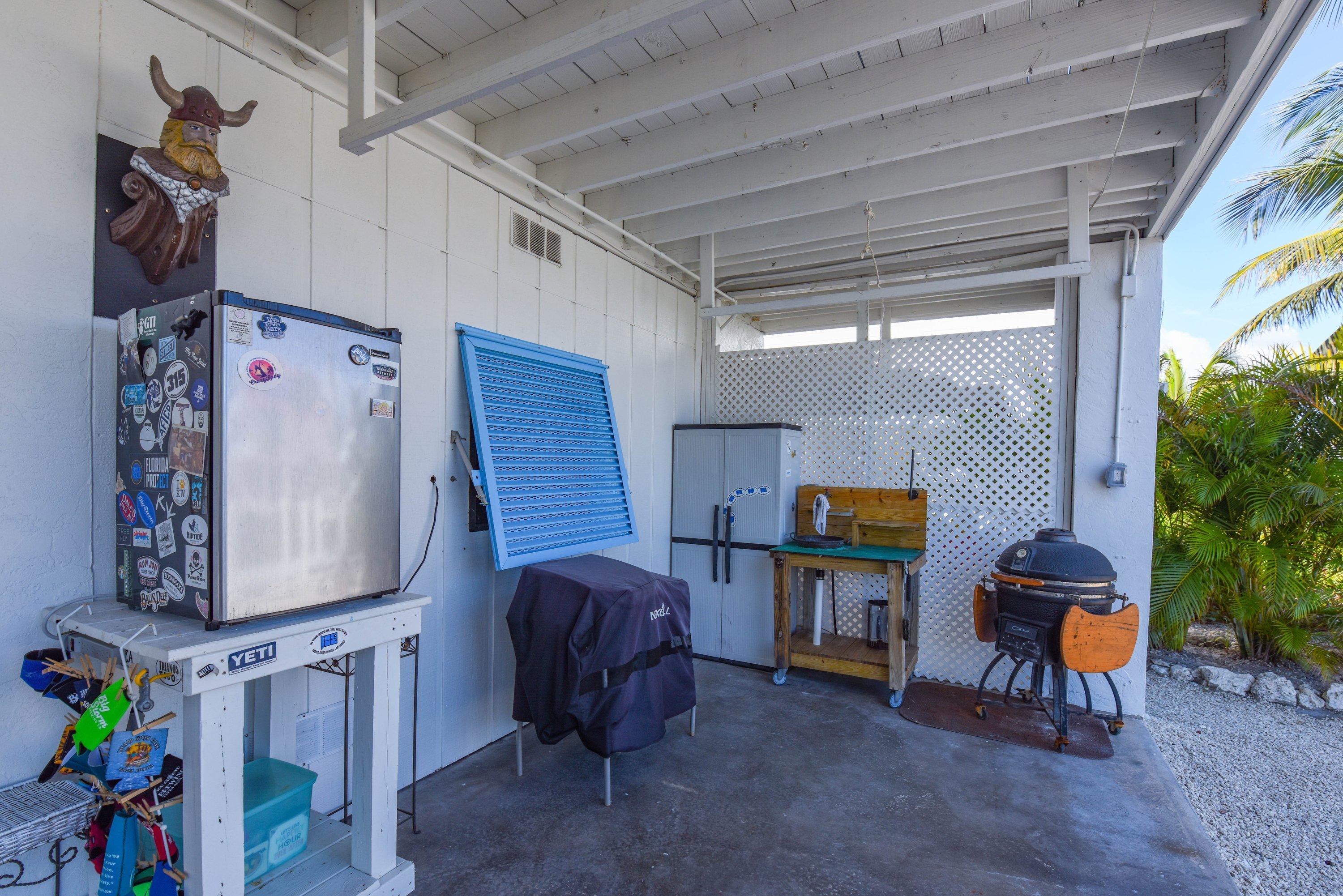 357 Blackbeard Road Summerland Key, FL 33042 - Photo 11 of 39 Under House Area