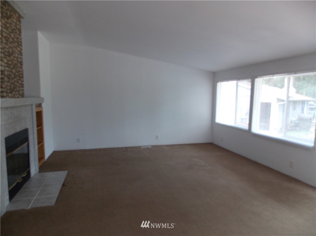 17615 Dane Lane Southwest Rochester, WA 98579 - Photo 14 of 25