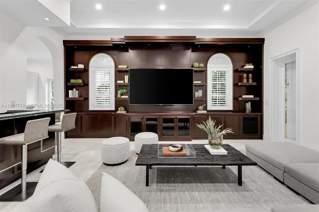 $39,500 | 9941 Southwest 60th Court, Pinecrest, FL 33156