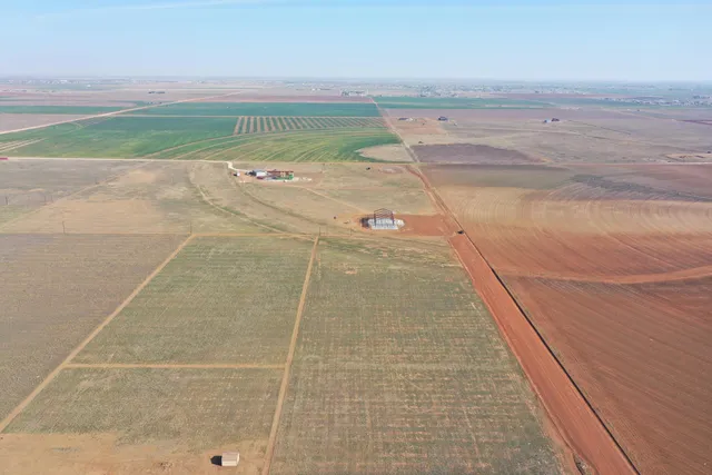 $895,000 | 1254 County Road 1, New Home, TX 79381