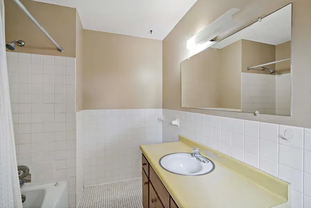 $410,000 | 13940 64th Avenue North, Maple Grove, MN 55311