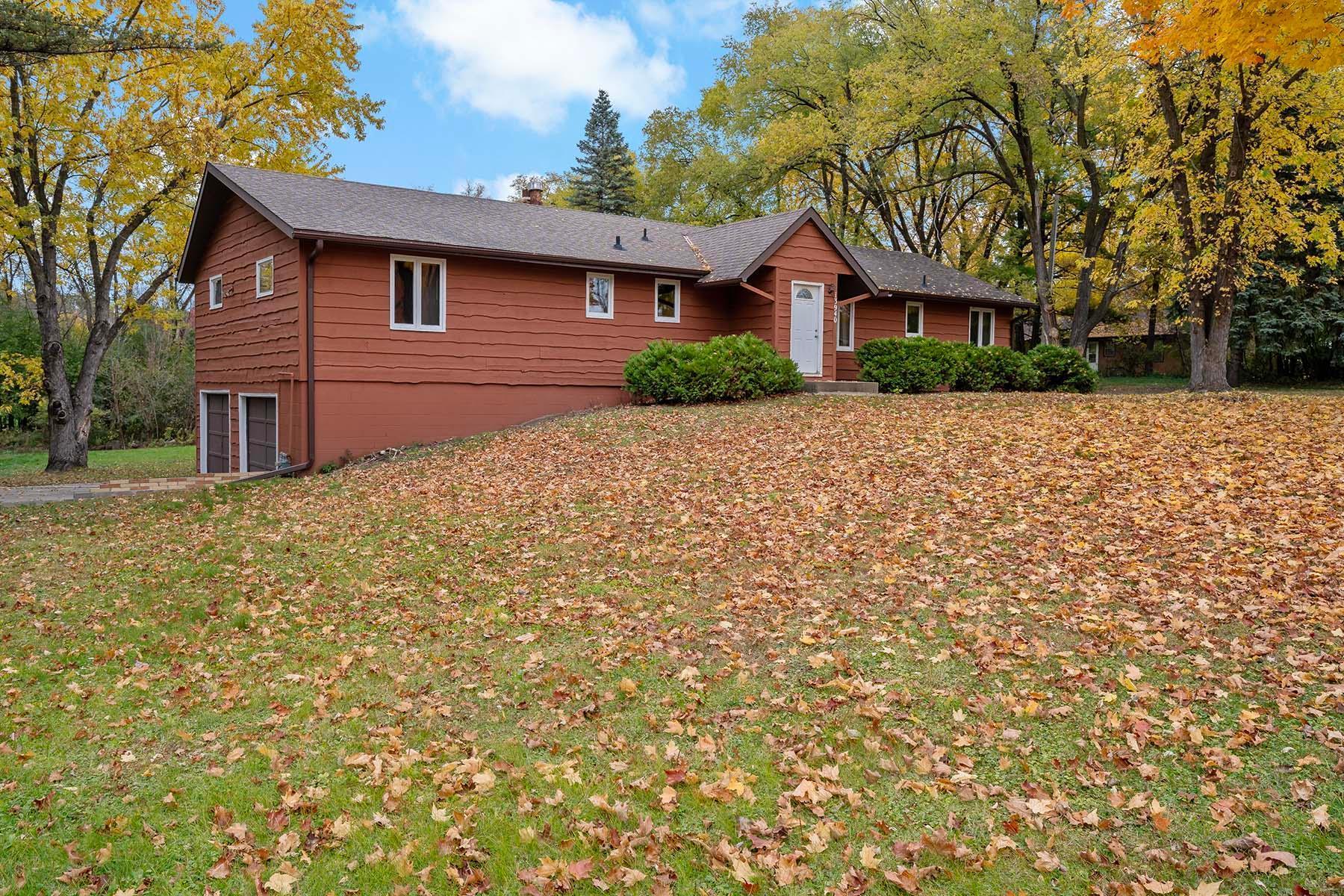 13940 64th Avenue North Maple Grove, MN 55311 - Photo 3 of 38