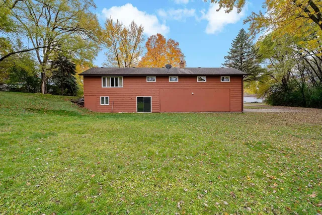 $410,000 | 13940 64th Avenue North, Maple Grove, MN 55311