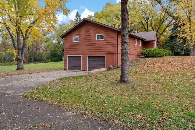 $410,000 | 13940 64th Avenue North, Maple Grove, MN 55311