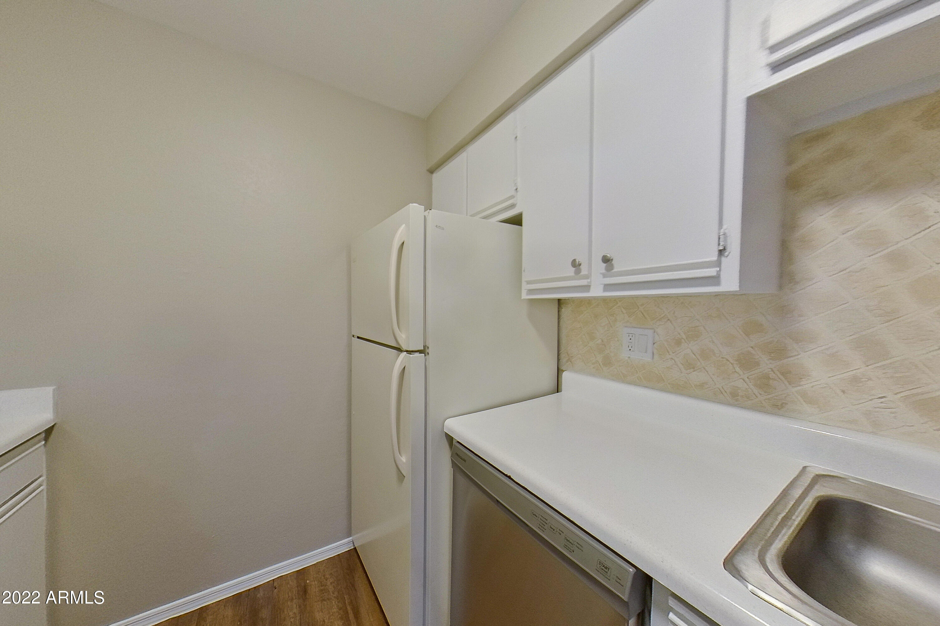 1440 North Idaho Road, Unit 2103 Apache Junction, AZ 85119 - Photo 3 of 6 1440 N Idaho Rd Unit 2103-print-004-004-