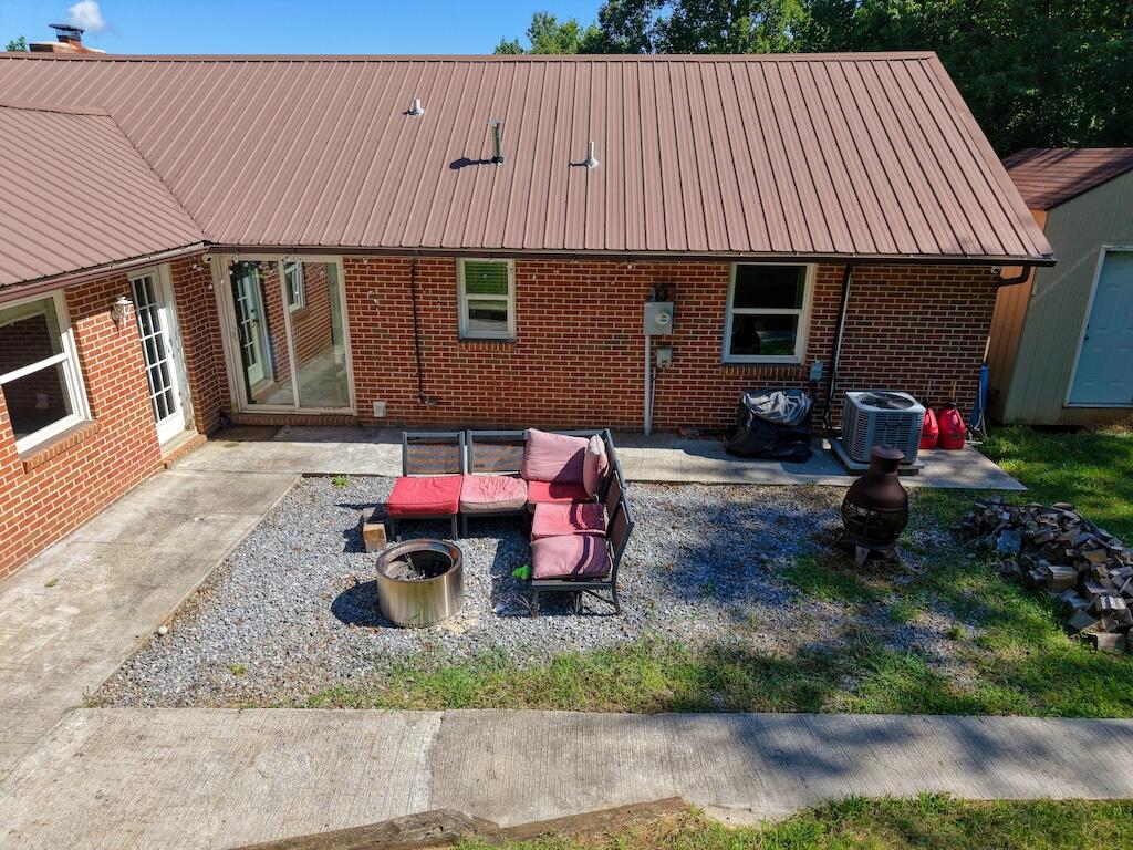 3594 Bethlehem Church Road Northeast Floyd, VA 24091 - Photo 25 of 26 Gallery Image 25