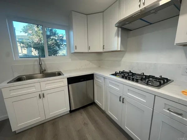 $730,000 | 742-44 Morrison Street, San Diego, CA 92102
