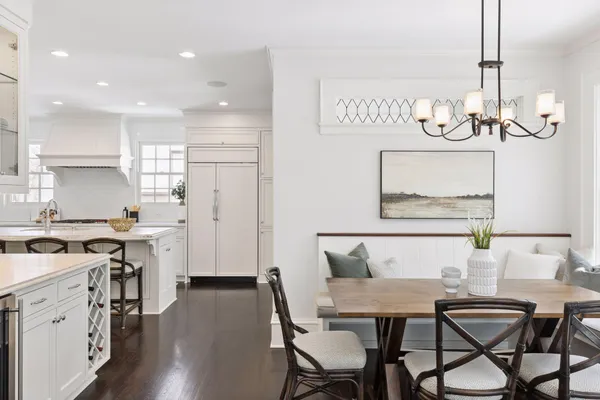 $2,395,000 | 2735 Lake Of The Isles Parkway East, Minneapolis, MN 55408