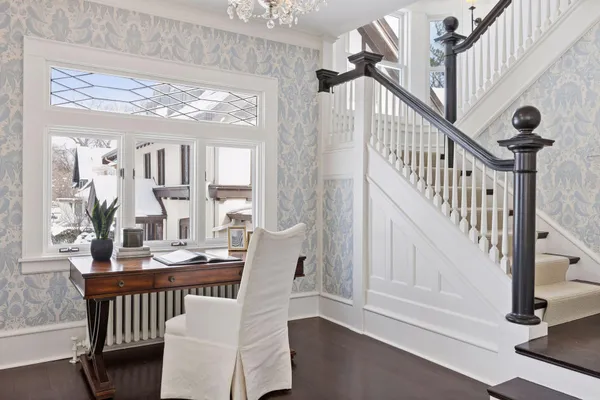 $2,395,000 | 2735 Lake Of The Isles Parkway East, Minneapolis, MN 55408