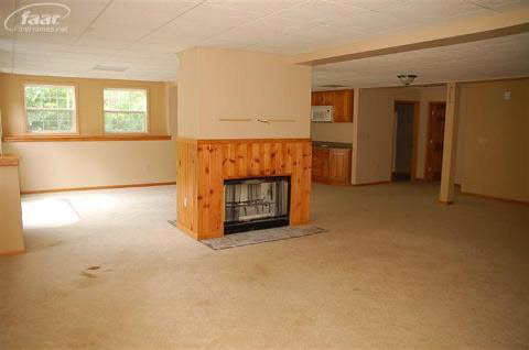 13226 North Webster Road Clio, MI 48420 - Photo 18 of 21 20270681-17.JPG