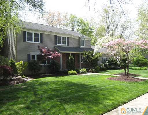 38 Boston Post Road East Brunswick, NJ 08816 - Photo 2 of 23 Gallery Image 2