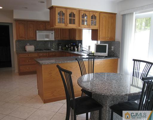38 Boston Post Road East Brunswick, NJ 08816 - Photo 12 of 23 Gallery Image 12