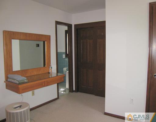 38 Boston Post Road East Brunswick, NJ 08816 - Photo 20 of 23 Gallery Image 20