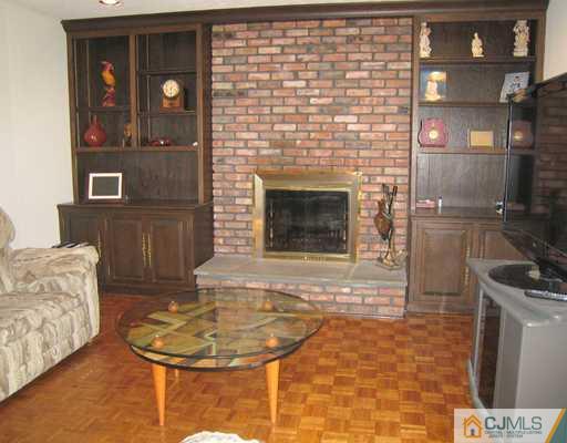 38 Boston Post Road East Brunswick, NJ 08816 - Photo 10 of 23 Gallery Image 10