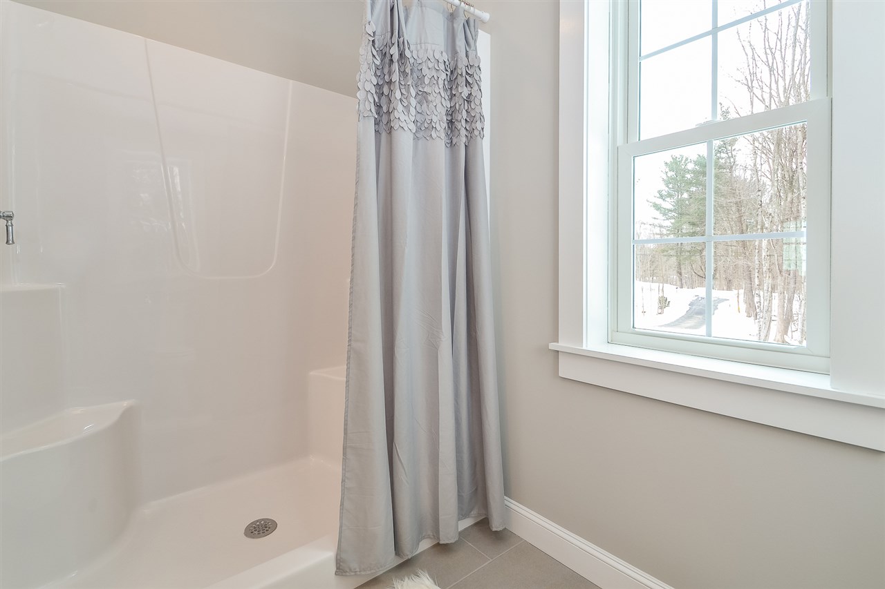 12 Winnicut Road, Unit 2 North Hampton, NH 03862 - Photo 18 of 40 Gallery Image 18