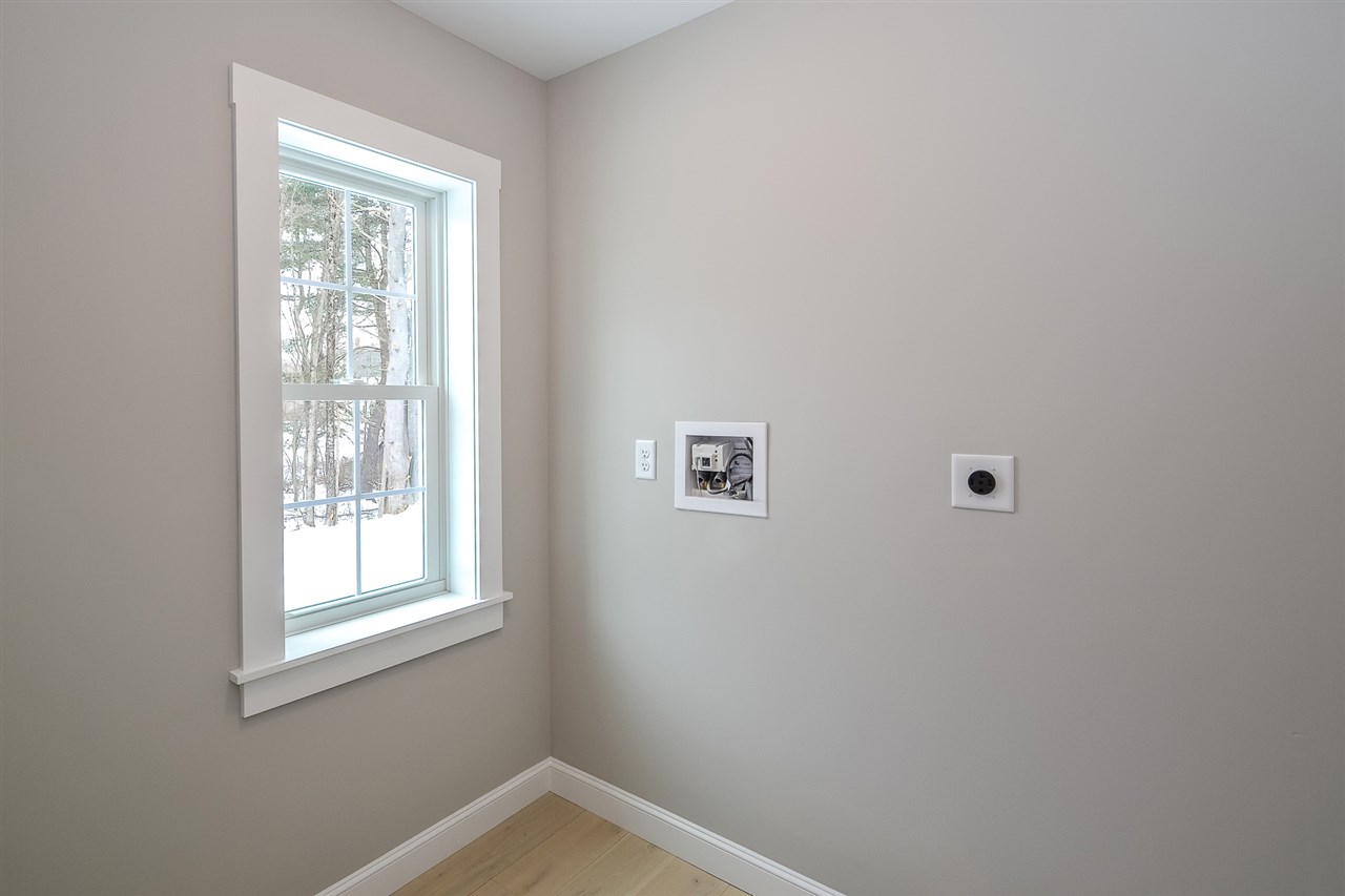 12 Winnicut Road, Unit 2 North Hampton, NH 03862 - Photo 20 of 40 Gallery Image 20