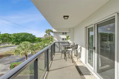 $275,000 | 5100 Dupont Boulevard, Unit 3G, Fort Lauderdale, FL 33308