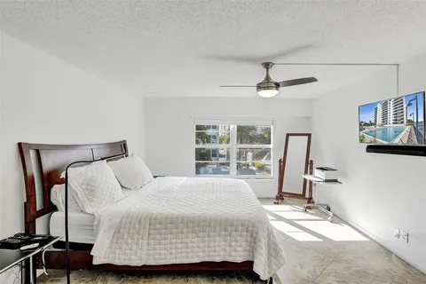 $275,000 | 5100 Dupont Boulevard, Unit 3G, Fort Lauderdale, FL 33308