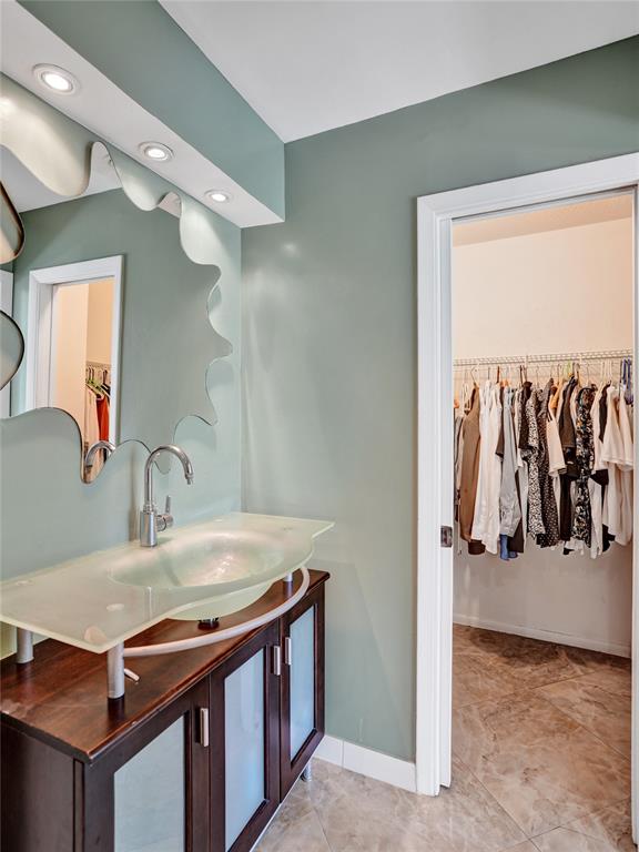 5100 Dupont Boulevard, Unit 3G Fort Lauderdale, FL 33308 - Photo 20 of 46 a view of a kitchen with a sink and a refrigerator