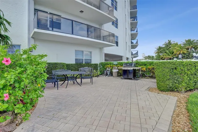 $265,000 | 5100 Dupont Boulevard, Unit 3G, Fort Lauderdale, FL 33308