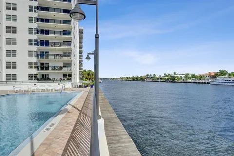 $275,000 | 5100 Dupont Boulevard, Unit 3G, Fort Lauderdale, FL 33308