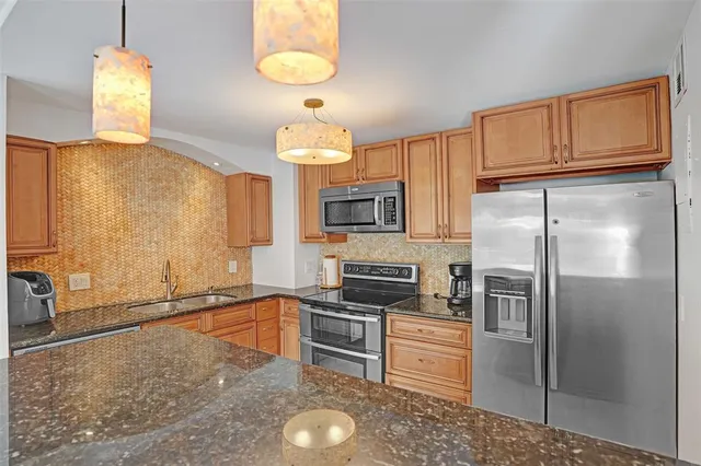 $265,000 | 5100 Dupont Boulevard, Unit 3G, Fort Lauderdale, FL 33308