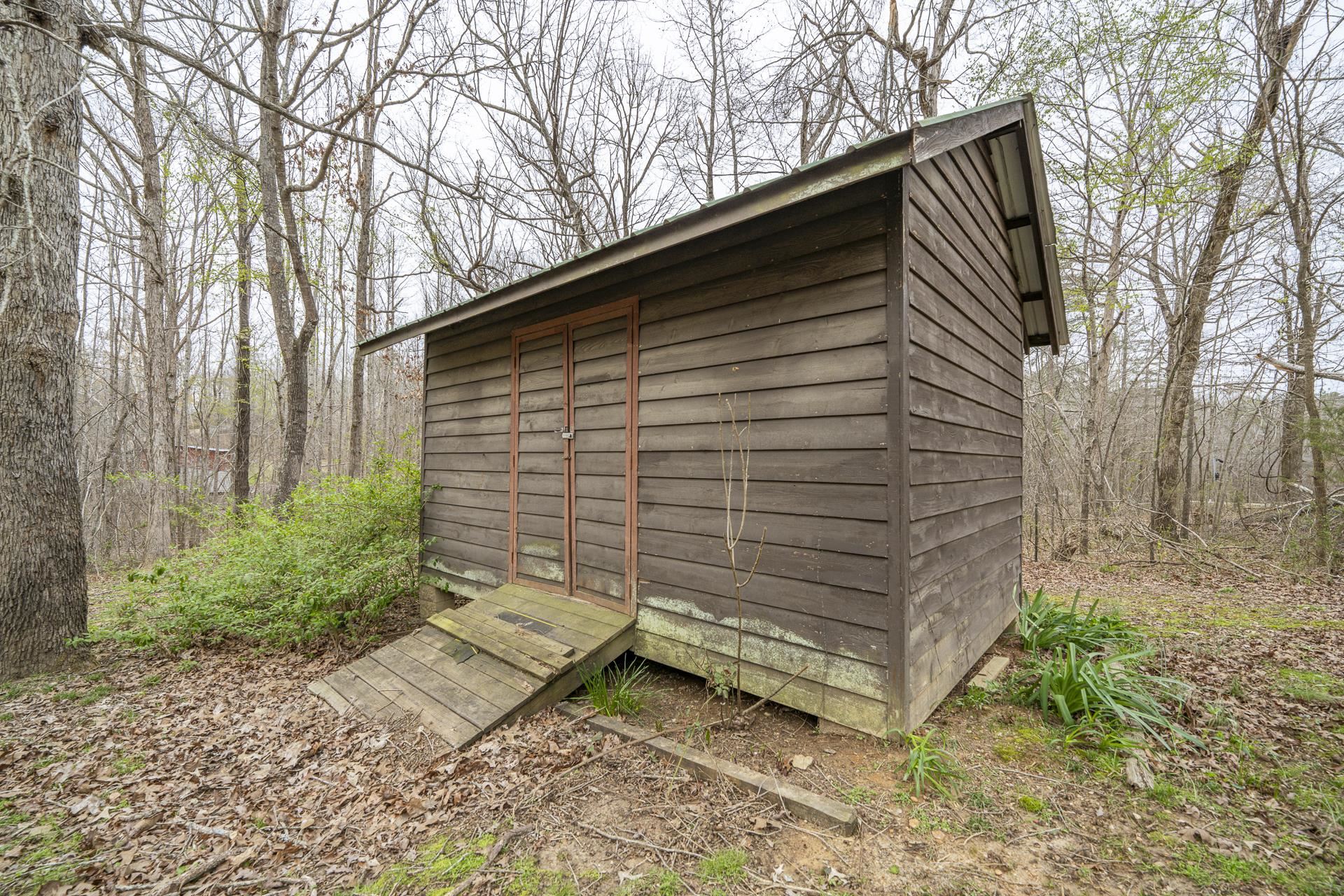 635 Pompeys Branch Road Savannah, TN 38372 - Photo 3 of 26 View of shed