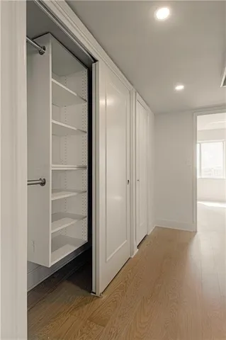 $350,000 | 4550 Warwick Boulevard, Unit 1205, Kansas City, MO 64111