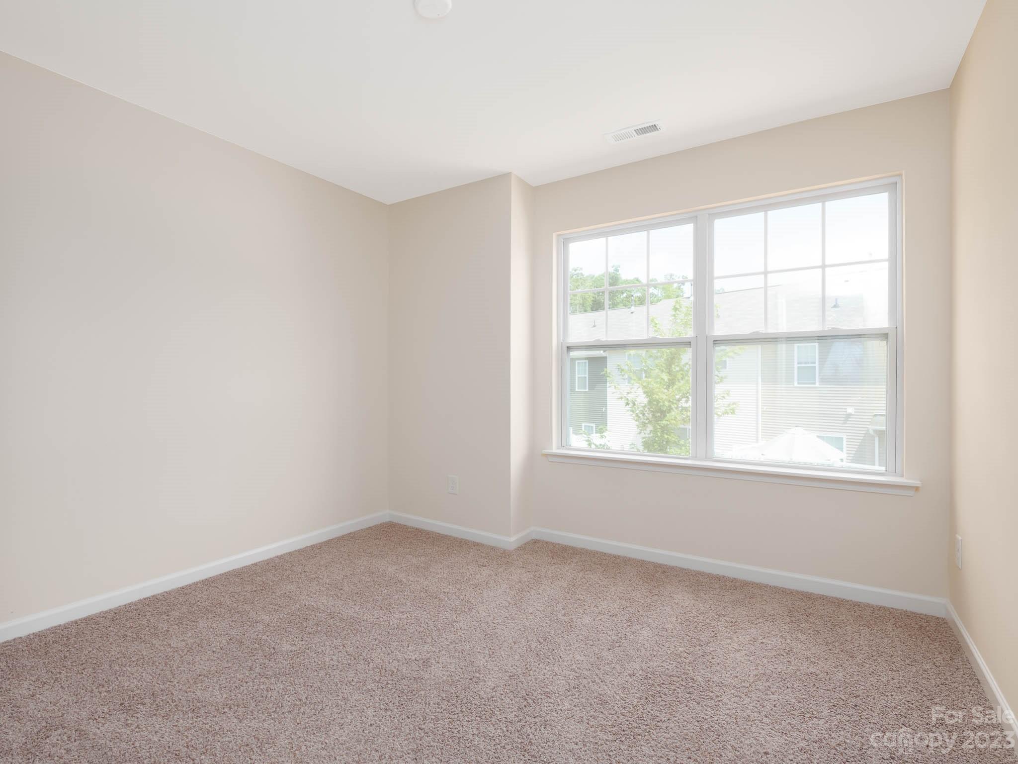 10419 Benfield Road Charlotte, NC 28269 - Photo 16 of 28 Gallery Image 16