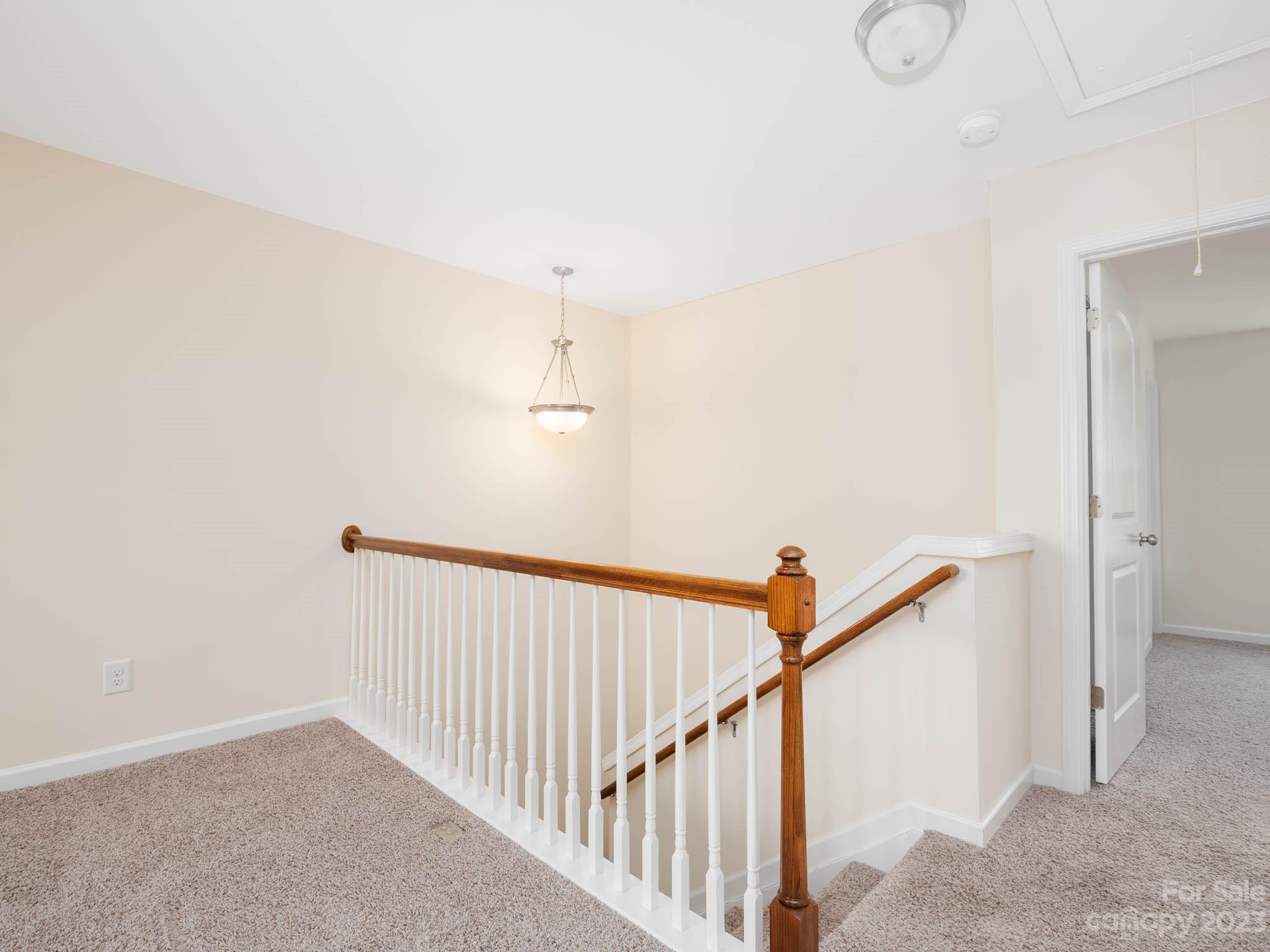 10419 Benfield Road Charlotte, NC 28269 - Photo 6 of 28 Gallery Image 6