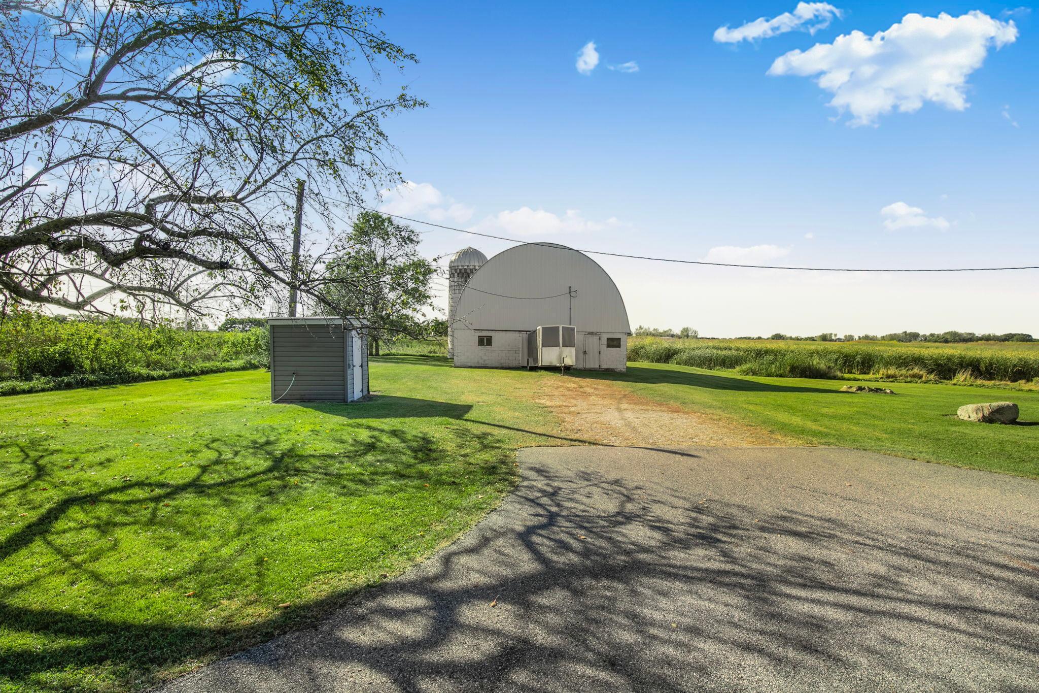 1910 30th Street Southwest Willmar, MN 56201 - Photo 41 of 43