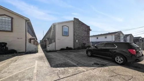 $130,000 | 1635 Newport Place, Unit 1, Kenner, LA 70065
