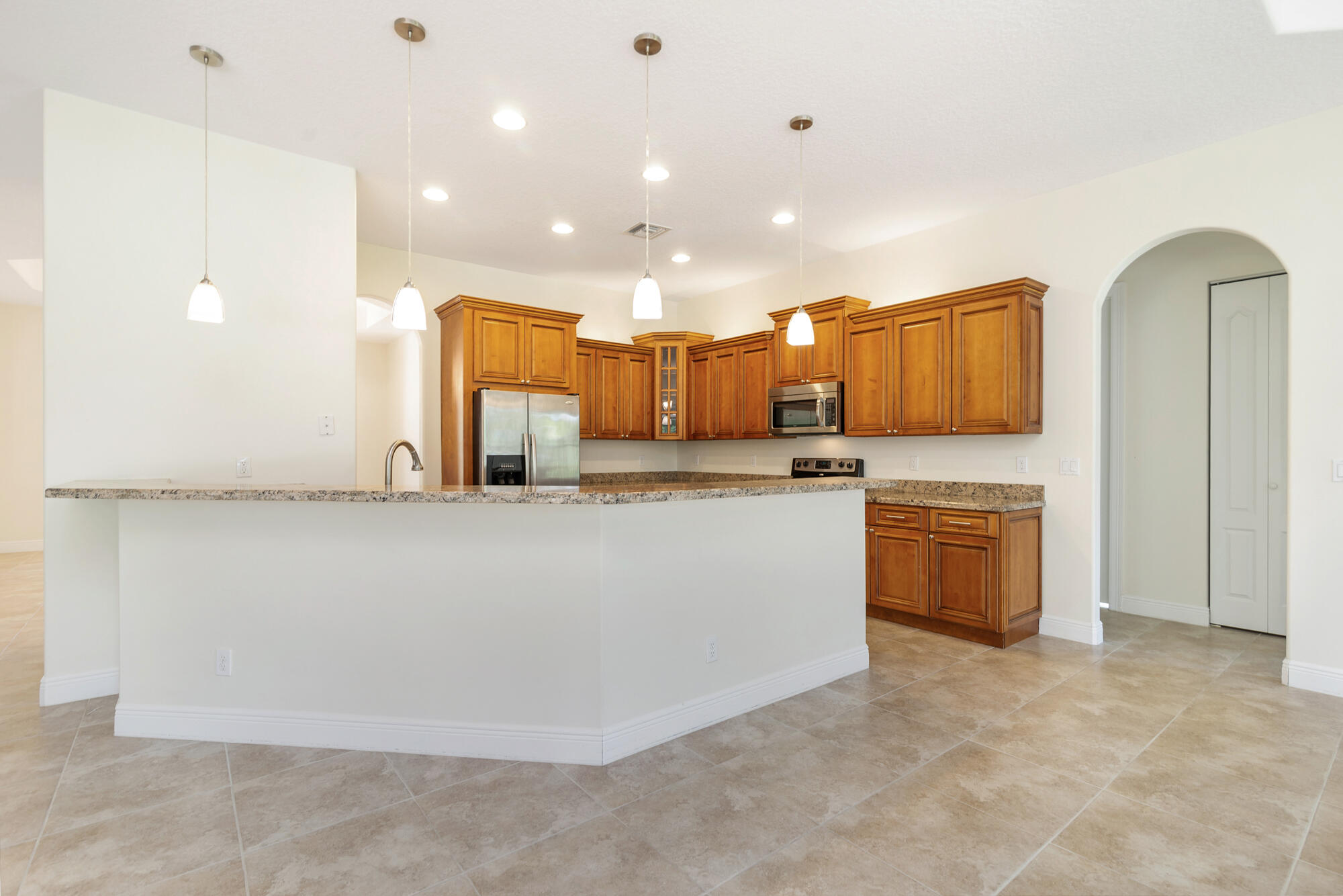 13095 Sand Ridge Road Palm Beach Gardens, FL 33418 - Photo 19 of 55 Snack Bar