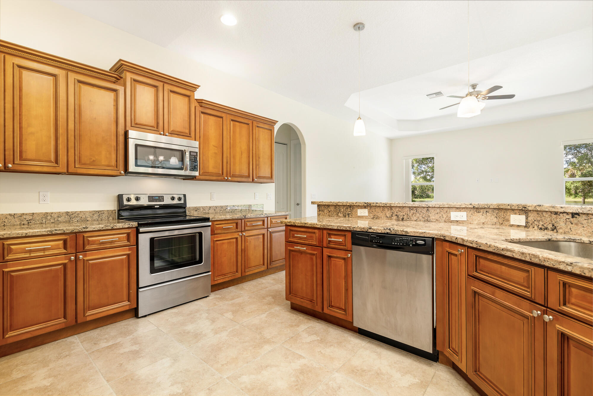 13095 Sand Ridge Road Palm Beach Gardens, FL 33418 - Photo 22 of 55 Kitchen