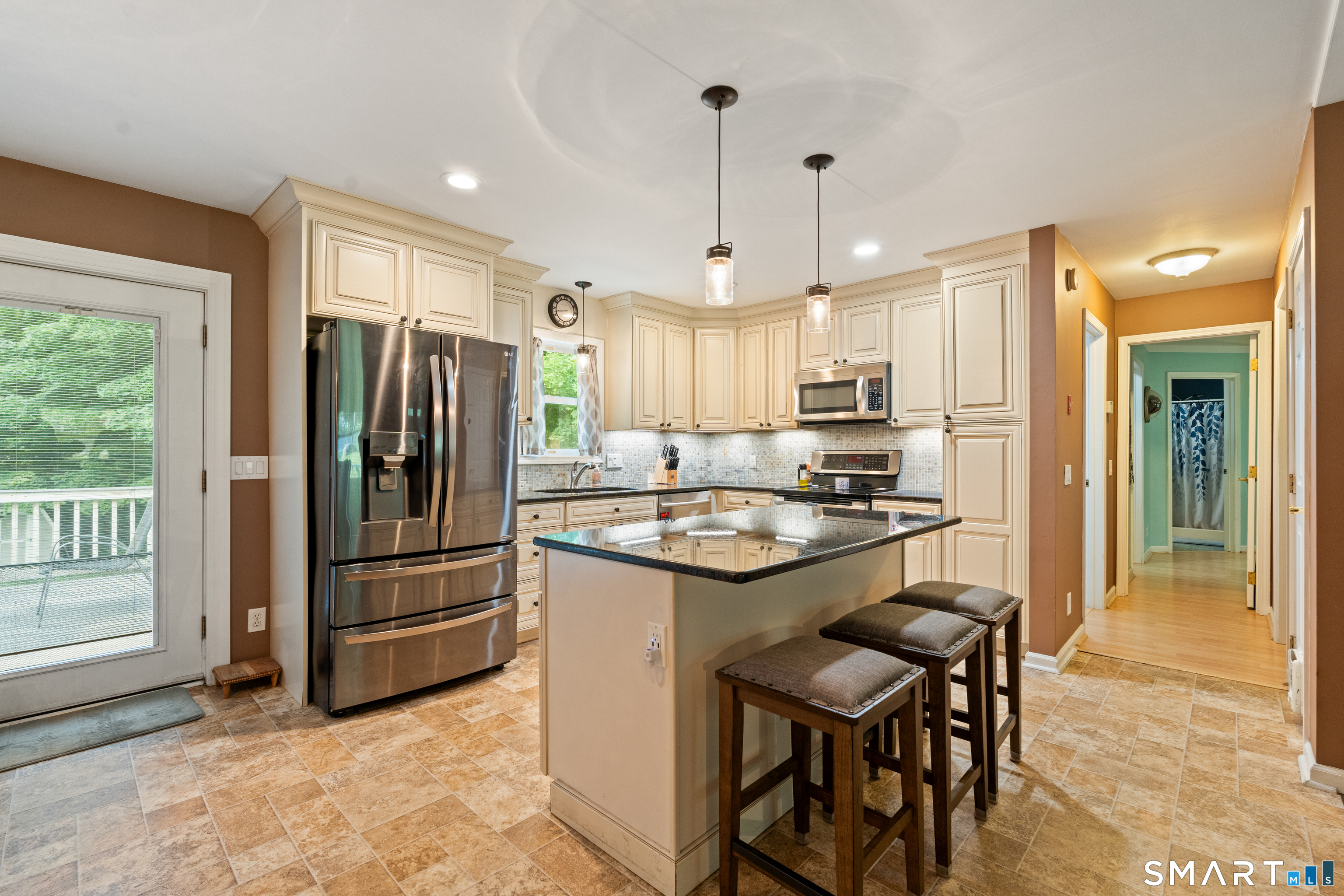 25 Cook Road Tolland, CT 06084 - Photo 3 of 29 Gallery Image 3