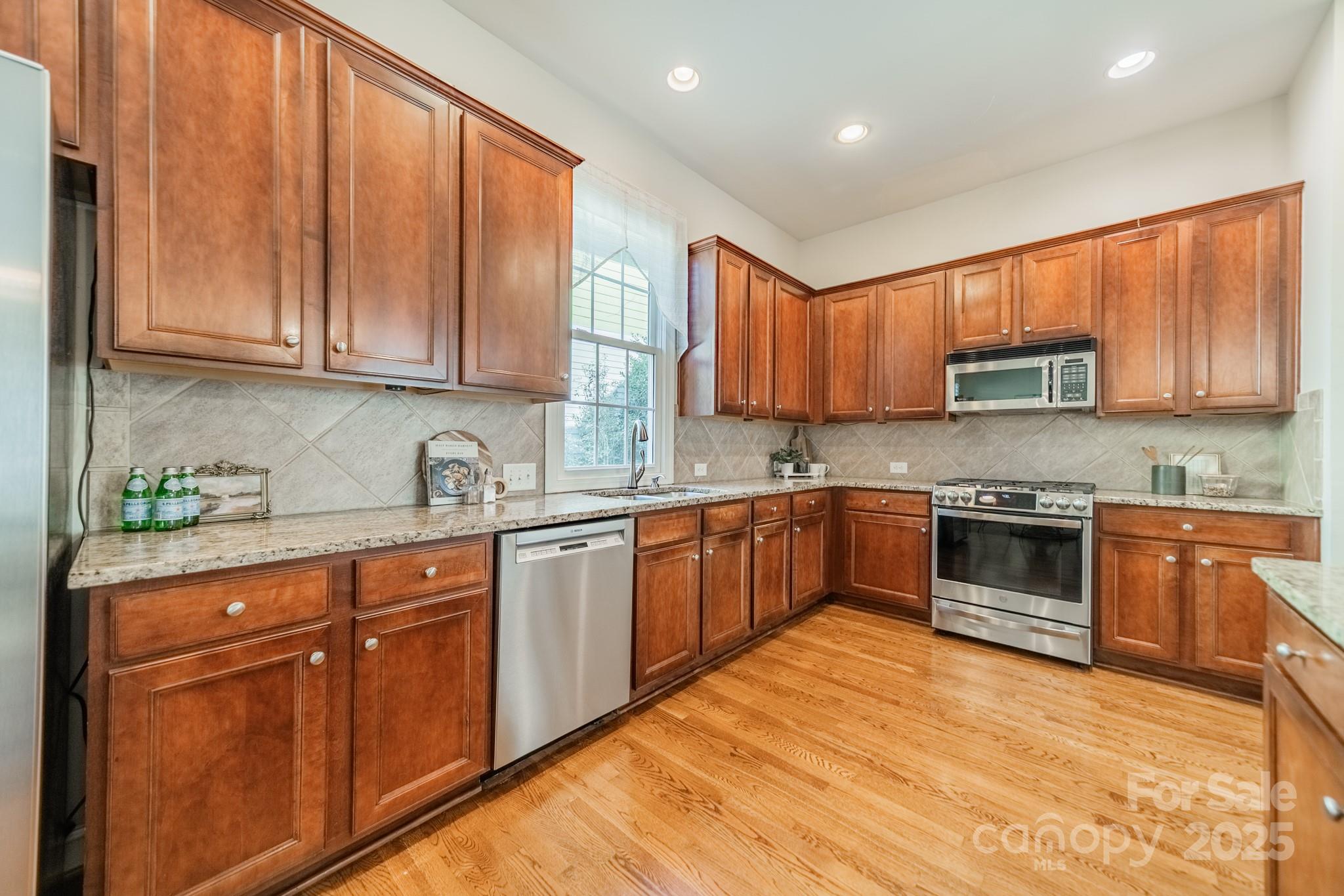 430 Bull Finch Bend Fort Mill, SC 29708 - Photo 14 of 48 Gallery Image 14
