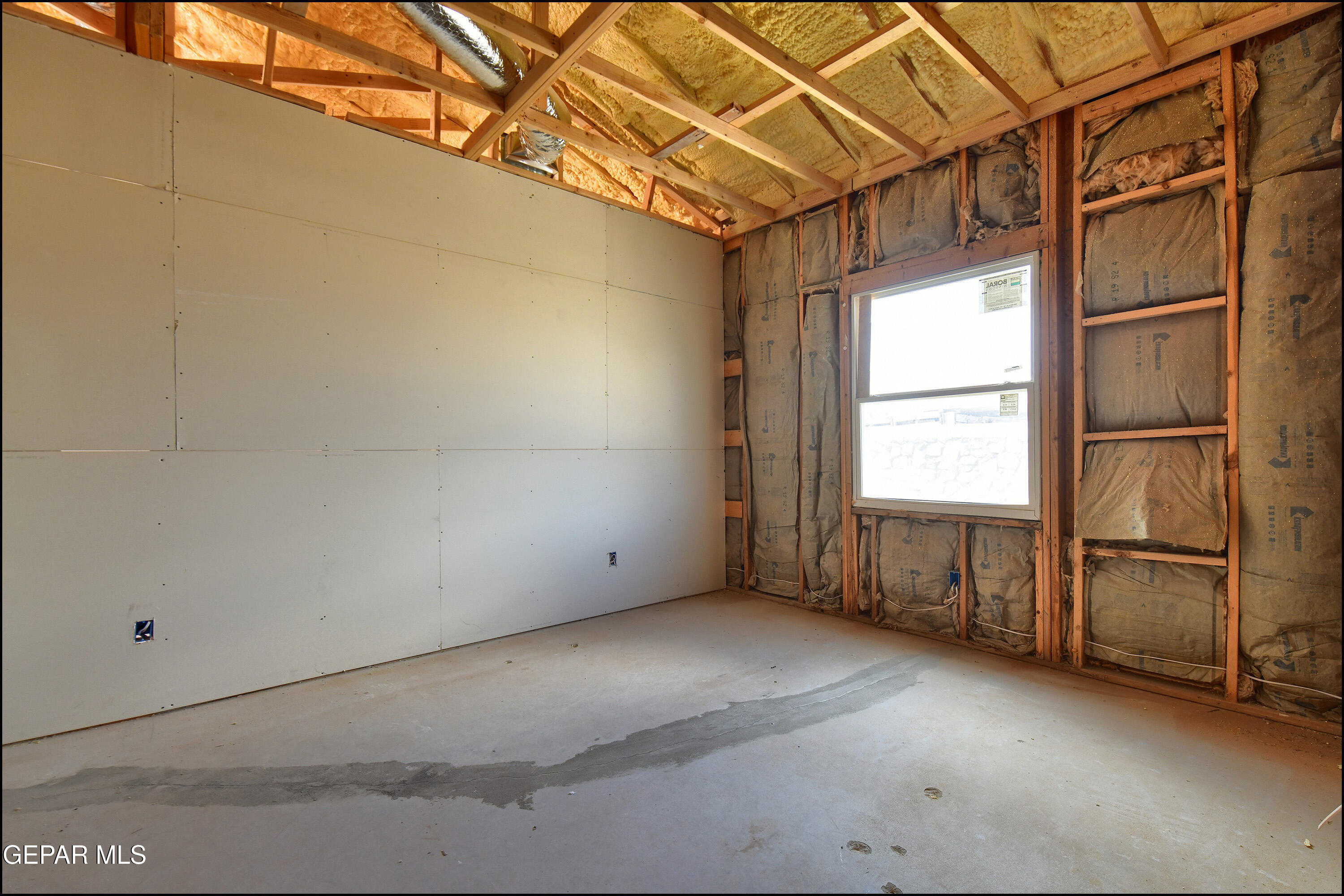 13360 Ayla Road El Paso, TX 79938 - Photo 35 of 48 a view of a room with window