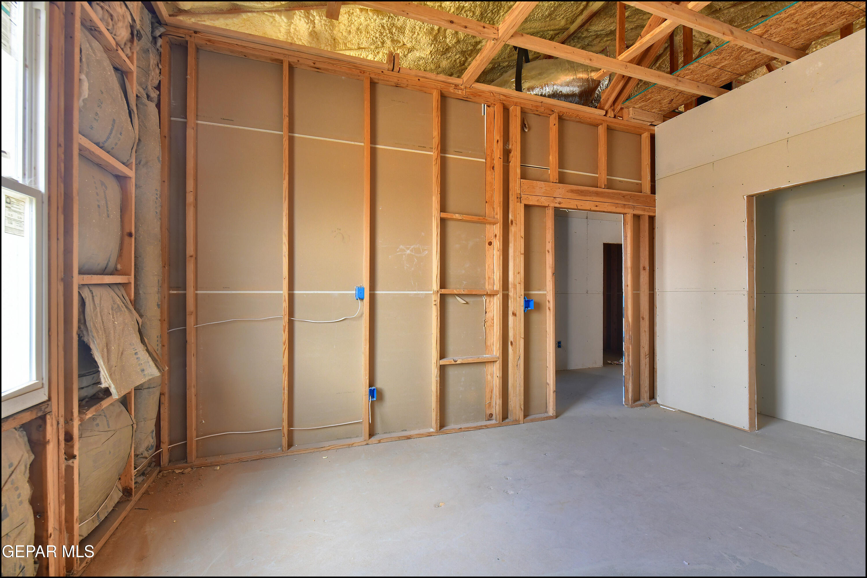 13360 Ayla Road El Paso, TX 79938 - Photo 36 of 48 a view of an empty room