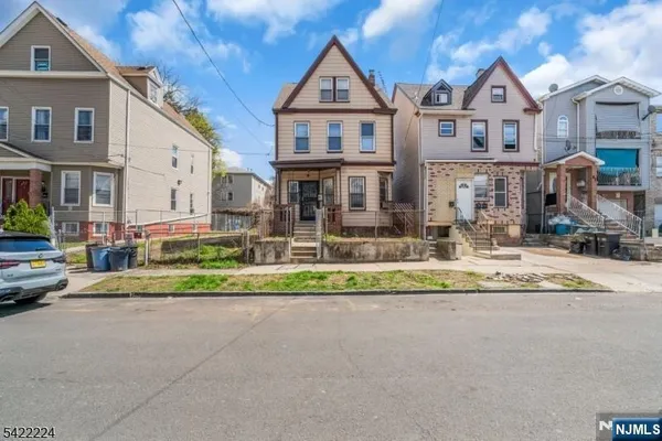 $249,999 | 91 Oraton Street, Newark, NJ 07104