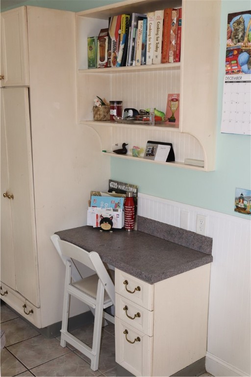 31 Wright Lane Jamestown, RI 02835 - Photo 13 of 27